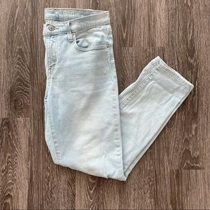 Gap Relaxed/Girlfriend Jeans
